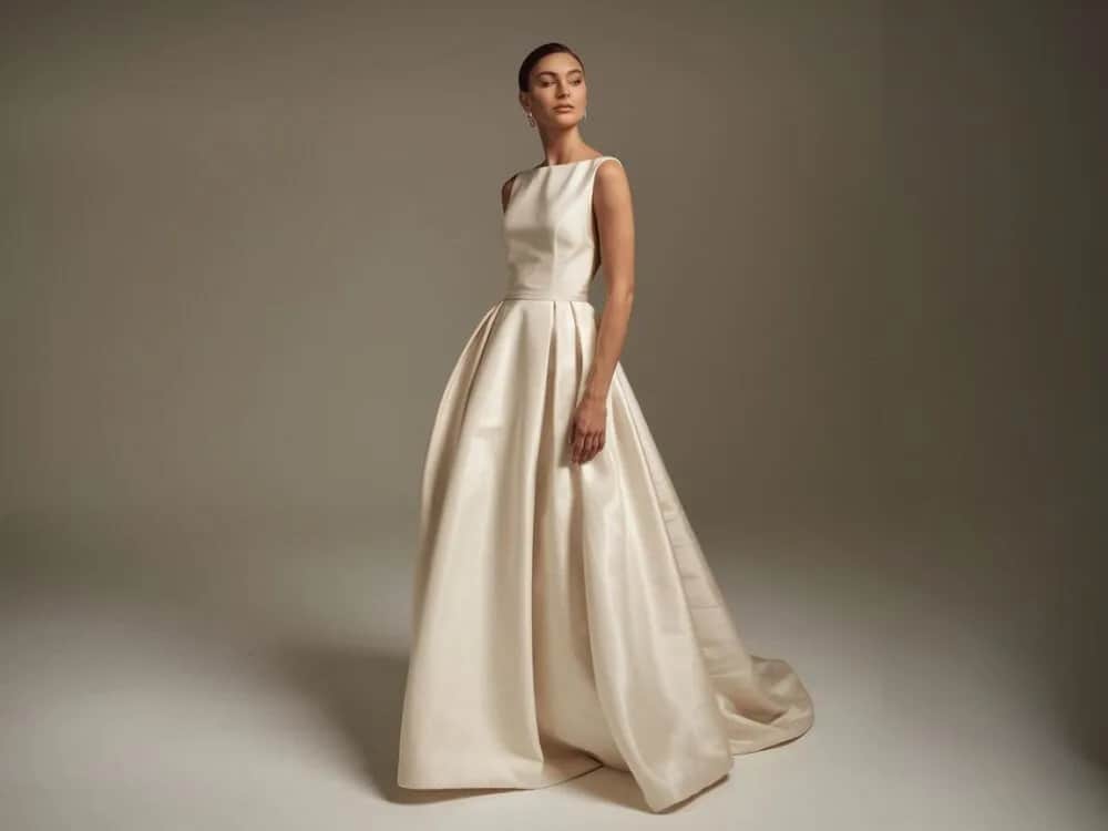 Jak wybrać sukienkę na ślub cywilny? Trendy, fasony, alternatywy